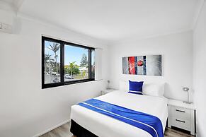 Montego Mermaid Beach Motel