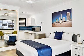 Montego Mermaid Beach Motel