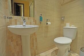 The Commercial Hotel