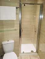 The Commercial Hotel