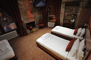 The Commercial Hotel