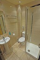 The Commercial Hotel