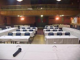 Mahons Hotel