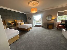 The Tontine Hotel
