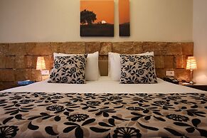 Monoberge Byblos Hotel