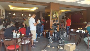 Monoberge Byblos Hotel