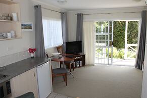 Ash Grove Boutique Motel