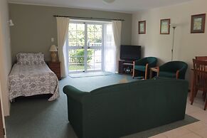 Ash Grove Boutique Motel