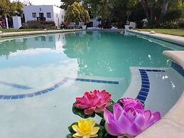 Riverside Boutique Hotel