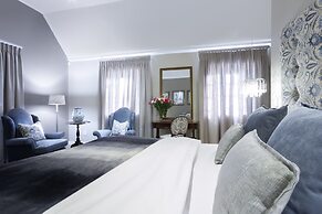 Riverside Boutique Hotel