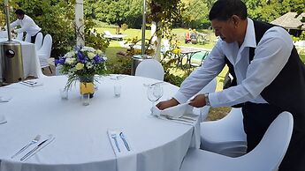 Riverside Boutique Hotel