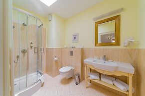 Garden Boutique Residence