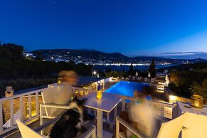 Akrotiri Hotel
