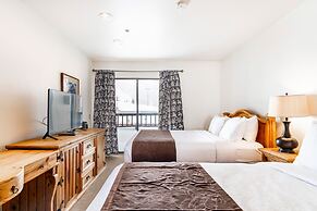The Loft at Mountain Village by All Seasons Resort Lodging
