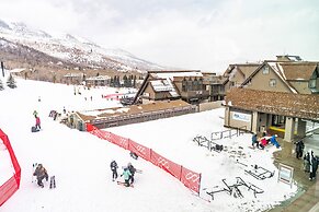 The Loft at Mountain Village by All Seasons Resort Lodging