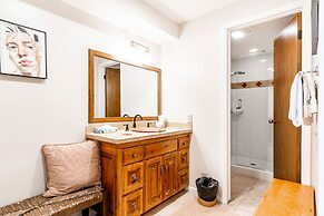 The Loft at Mountain Village by All Seasons Resort Lodging