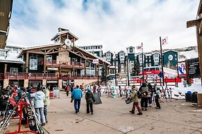 The Loft at Mountain Village by All Seasons Resort Lodging