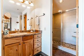 The Loft at Mountain Village by All Seasons Resort Lodging