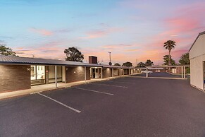Parkview Motor Inn Parkes