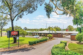 Parkview Motor Inn Parkes