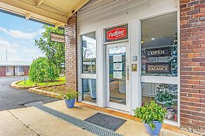 Parkview Motor Inn Parkes