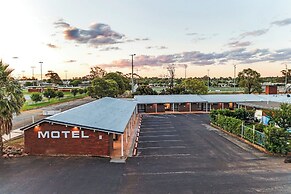 Parkview Motor Inn Parkes
