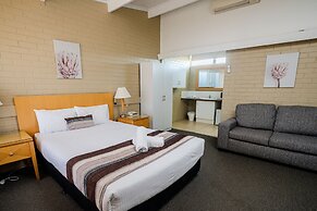 Parkview Motor Inn Parkes