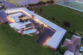 Parkview Motor Inn Parkes