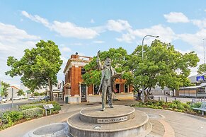 Parkview Motor Inn Parkes