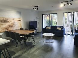 Nelson Bay Breeze Holiday Apartments