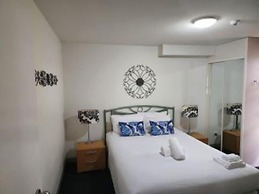 Nelson Bay Breeze Holiday Apartments