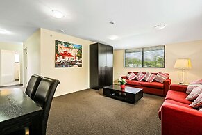 Quality Suites Amore