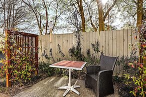 Quality Suites Amore