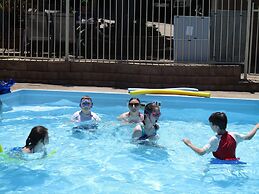 Anchorbell Holiday Apartments