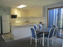 Anchorbell Holiday Apartments