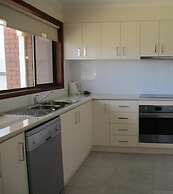 Anchorbell Holiday Apartments