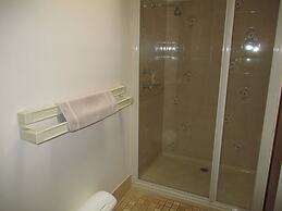 Anchorbell Holiday Apartments