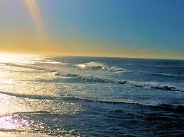 Al Mare Beachfront Retreat