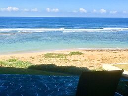 Al Mare Beachfront Retreat