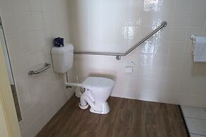 Caboolture Central Motor Inn, SureStay Collection by BW
