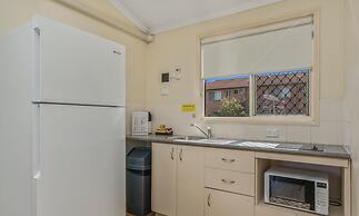 Caboolture Central Motor Inn, SureStay Collection by BW