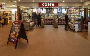 Days Inn by Wyndham Taunton