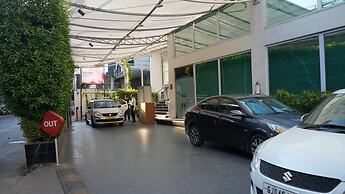 Four Points by Sheraton Vadodara