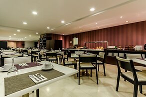 Hotel YIT Vía Sevilla Mairena