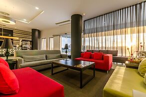 Hotel YIT Vía Sevilla Mairena