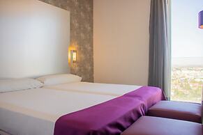 Hotel YIT Vía Sevilla Mairena