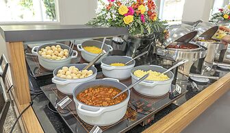 Ramada by Wyndham  Porto Seguro Praia