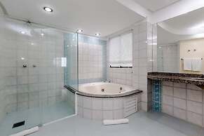 Hotel Plaza Camboriú