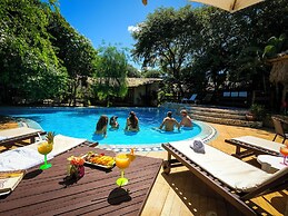 Brasil Tropical Village