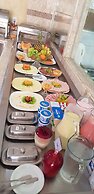 Golden Beach Hotel